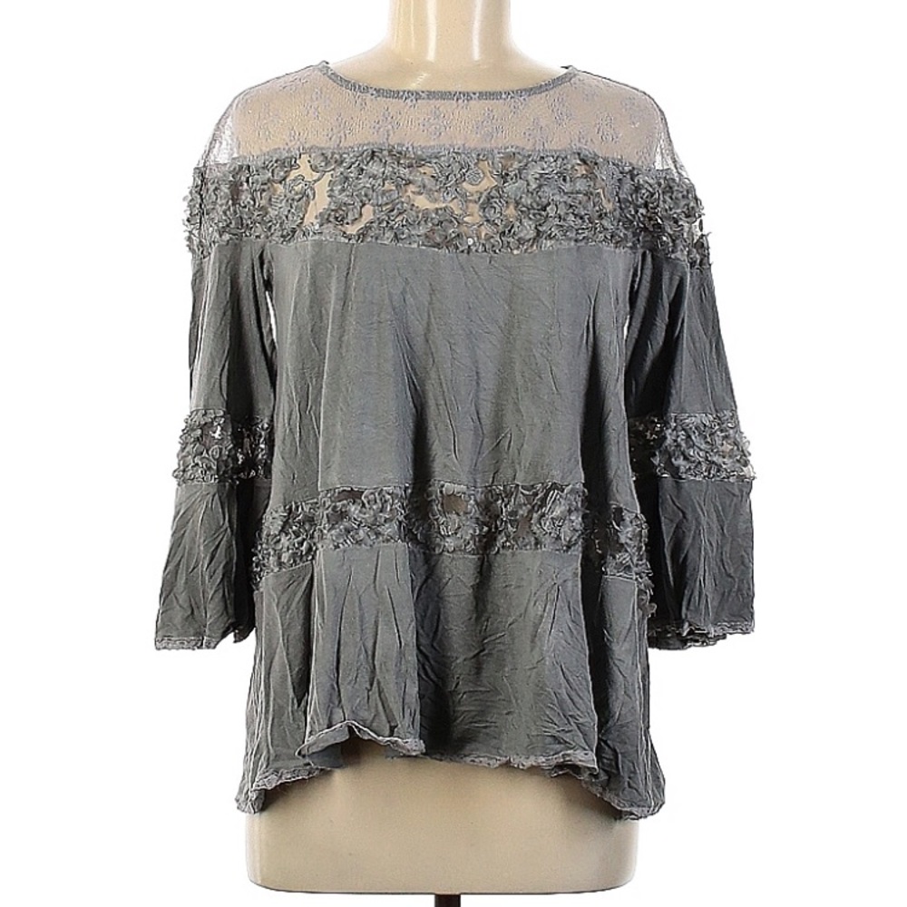 Pol 3/4 Sleeve Top
Size M